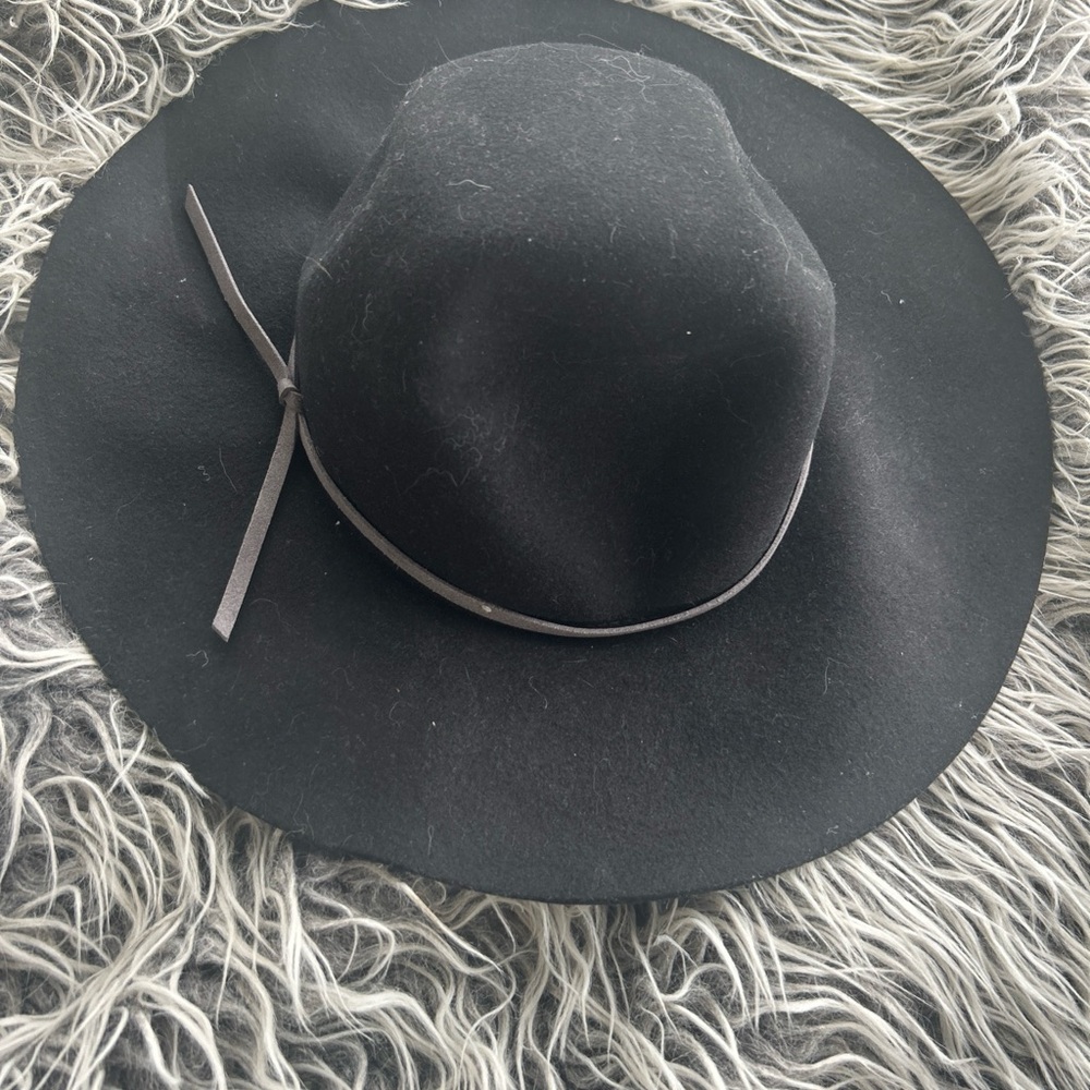 Anthropologie  100% Wool Felt Hat Black Women’s.
